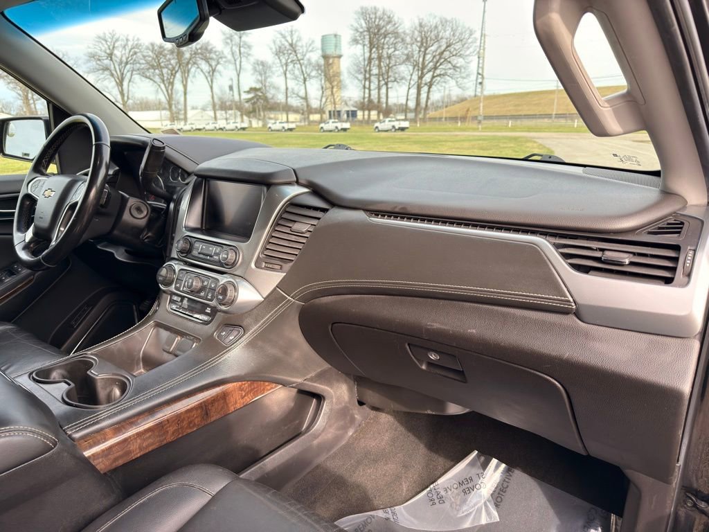 Used 2018 Chevrolet Suburban LT image 41