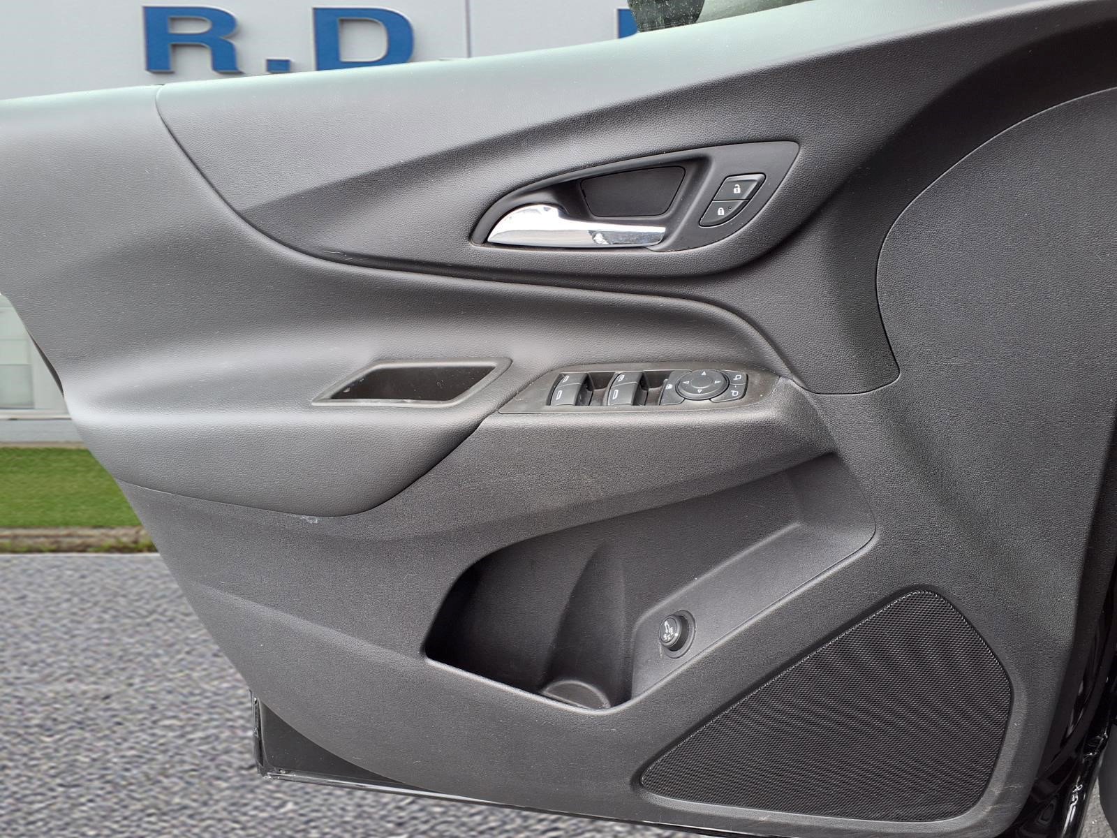 Used 2021 Chevrolet Equinox LT AWD/4WD image 11