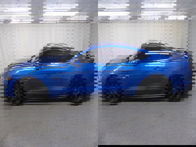 Used 2019 Ford Mustang GT image 4
