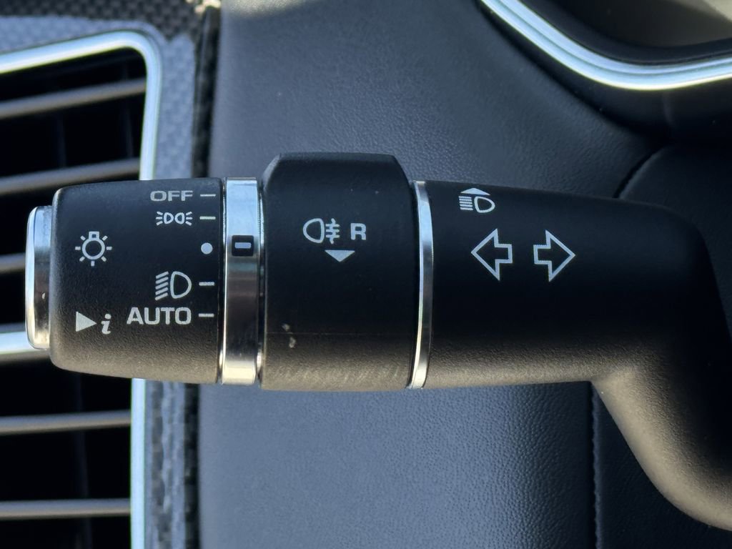 Used 2021 Land Rover Range Rover Sport SVR AWD/4WD image 21