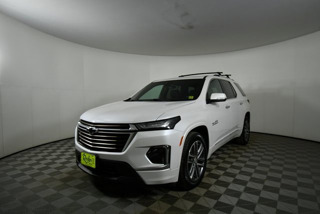Used 2023 Chevrolet Traverse High Country w/ LPO, Floor Liner Package image 6