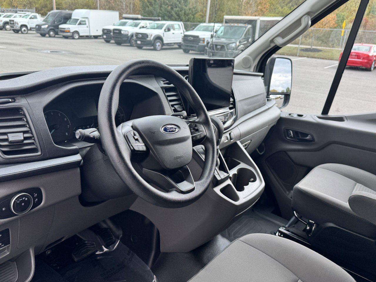 Used 2024 Ford Transit 350 XLT image 19