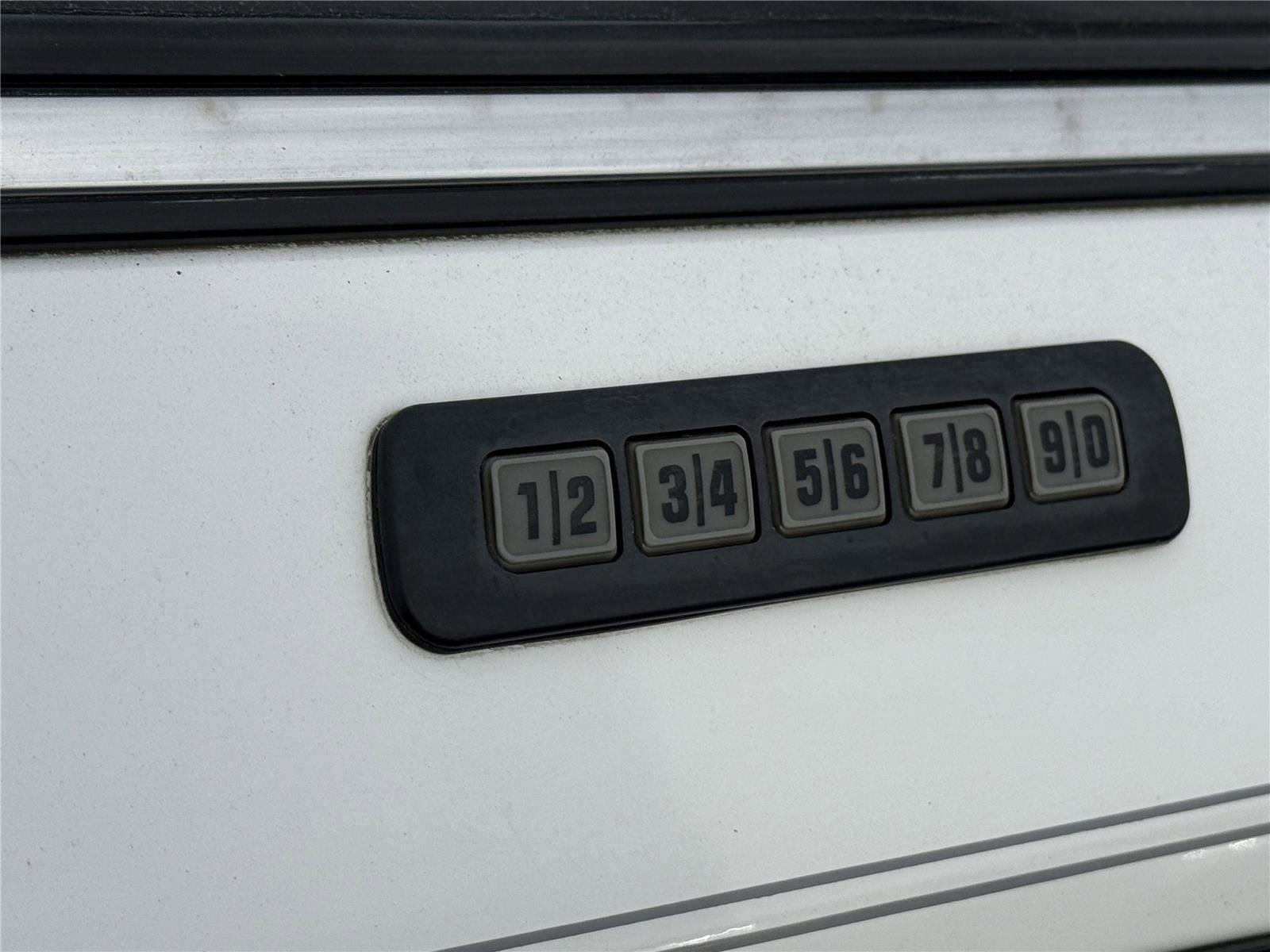 Used 1996 Ford Crown Victoria LX RWD image 36