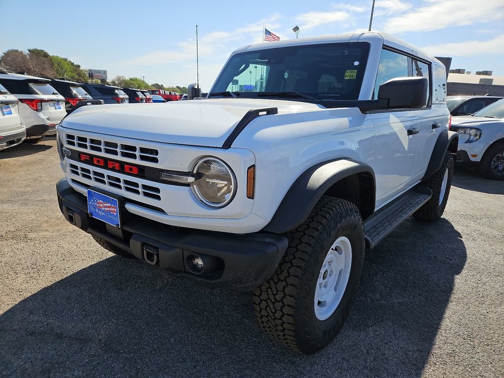 New 2026 Ford Bronco Heritage Edition image 4