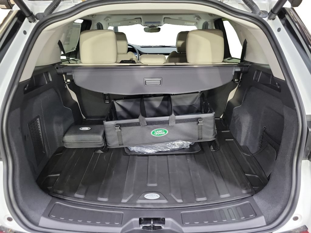 New 2025 Land Rover Discovery Sport S AWD/4WD image 28