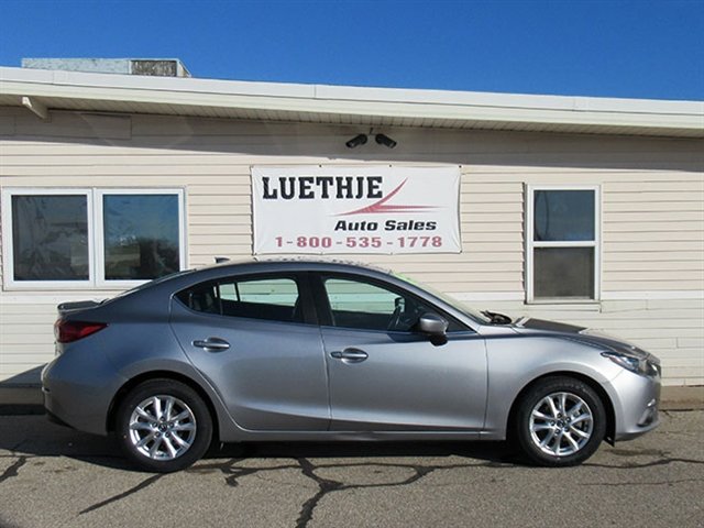 Used 2015 MAZDA MAZDA3 i Grand Touring image 3