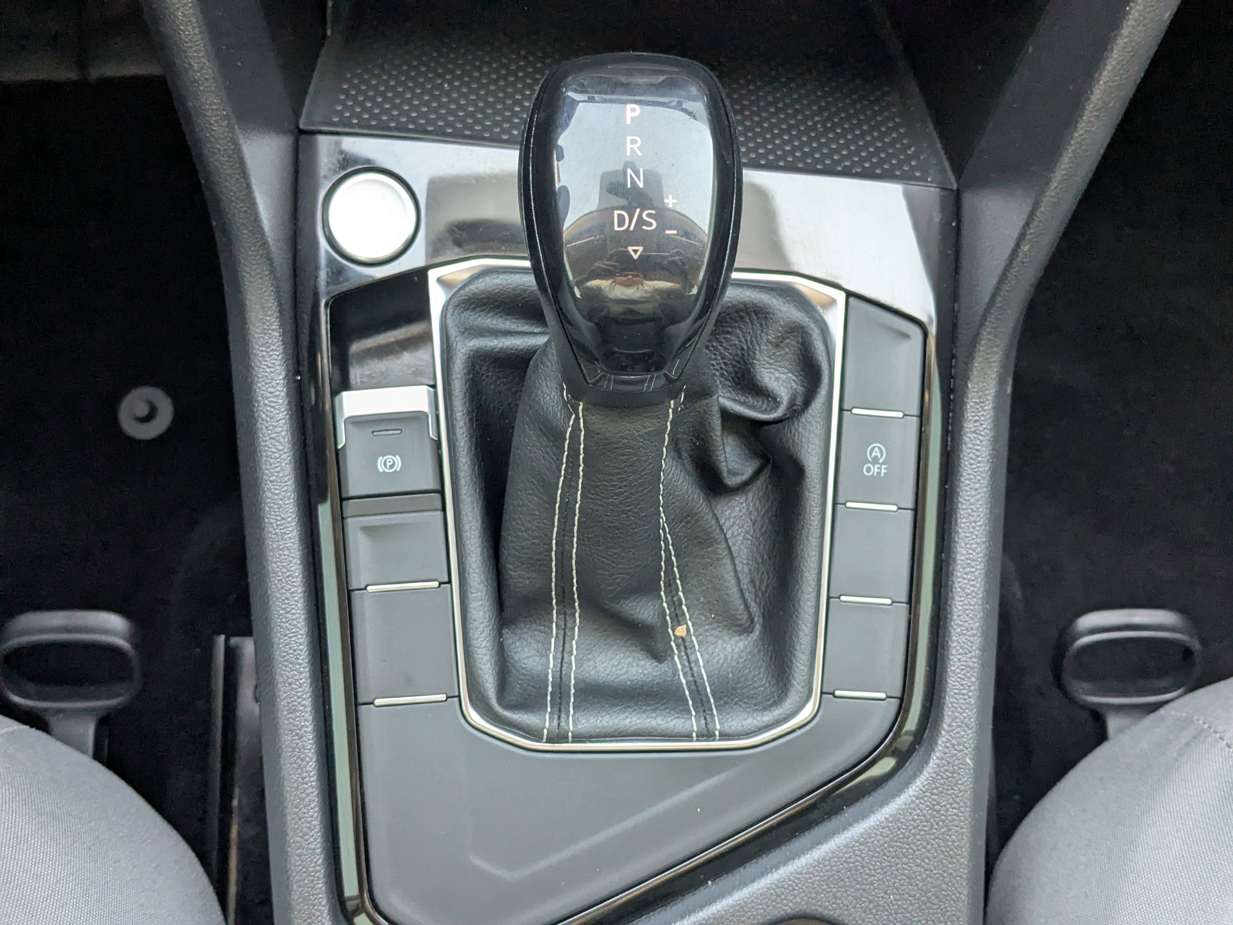 Used 2023 Volkswagen Taos S image 16