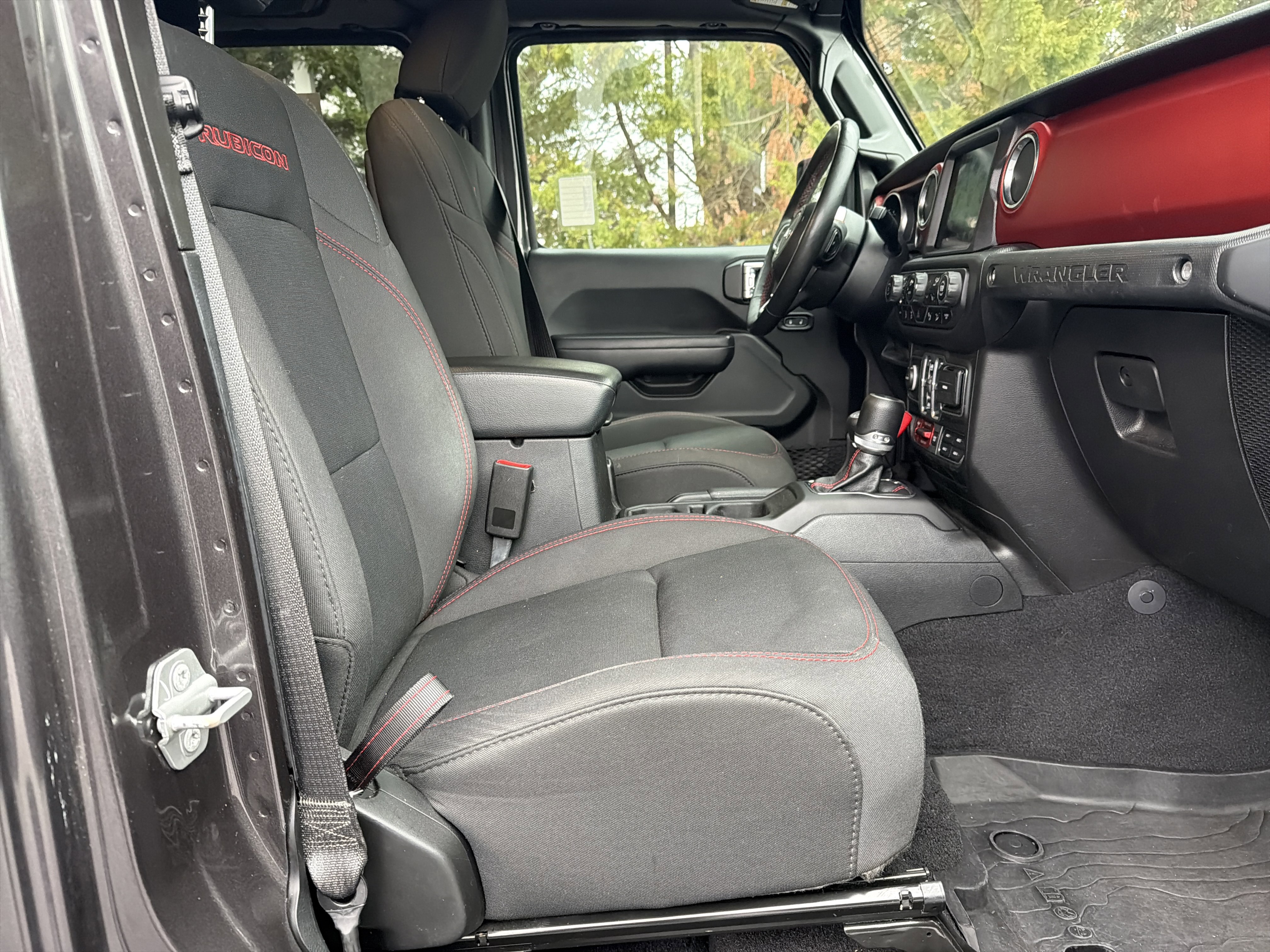 Used 2020 Jeep Wrangler Unlimited Rubicon image 32