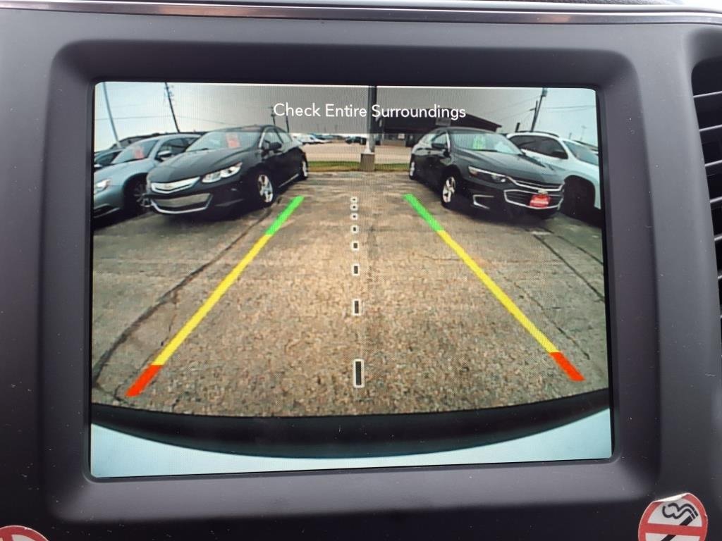 Used 2023 Jeep Cherokee Altitude Lux image 10