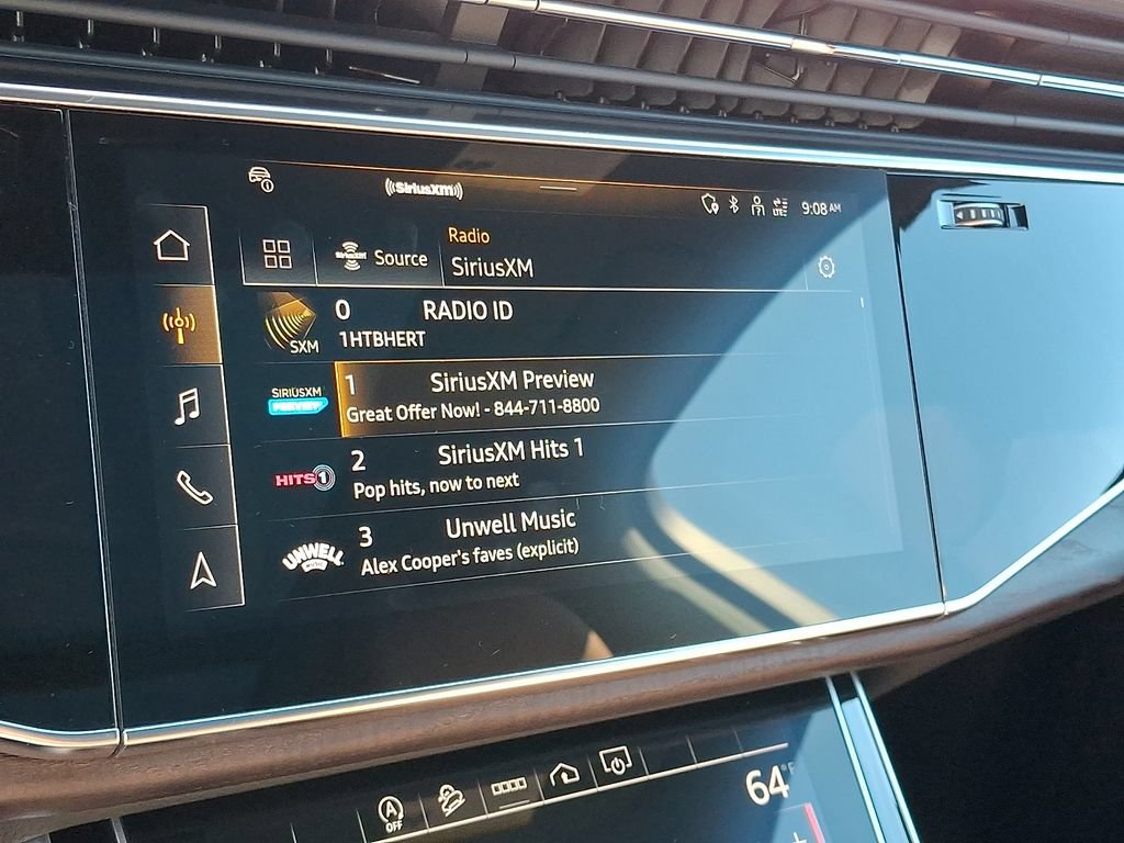 Used 2023 Audi Q7 2.0T Premium w/ Convenience Package AWD/4WD image 19