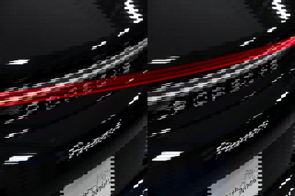 New 2025 Porsche Panamera 4 image 35