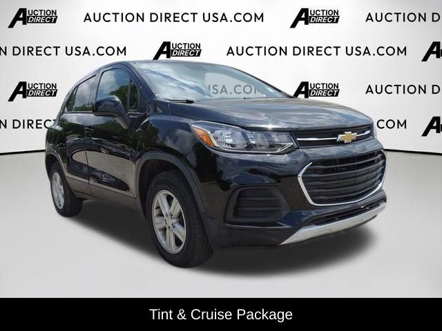 Used 2020 Chevrolet Trax LS w/ Tint and Cruise Package image 3