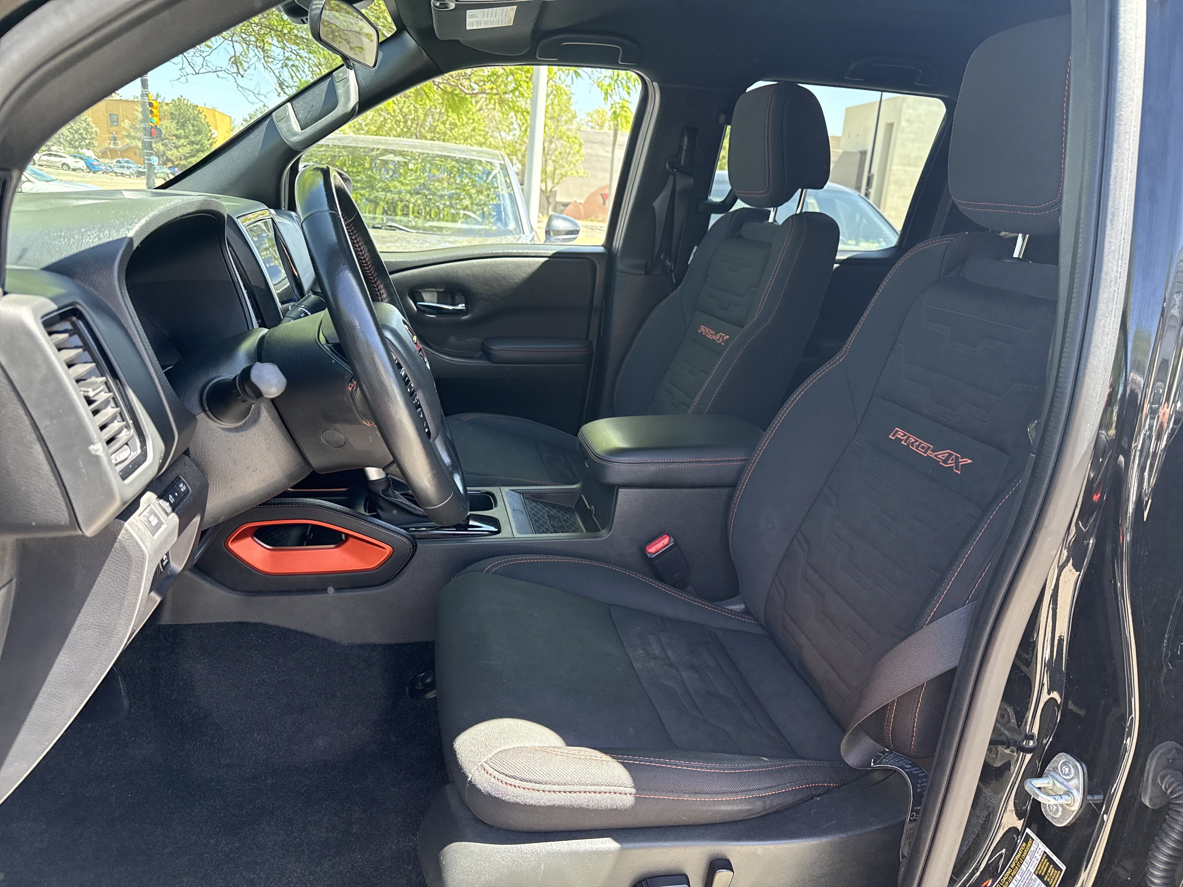 Certified 2023 Nissan Frontier PRO-4X w/ Pro Convenience Package AWD/4WD image 16