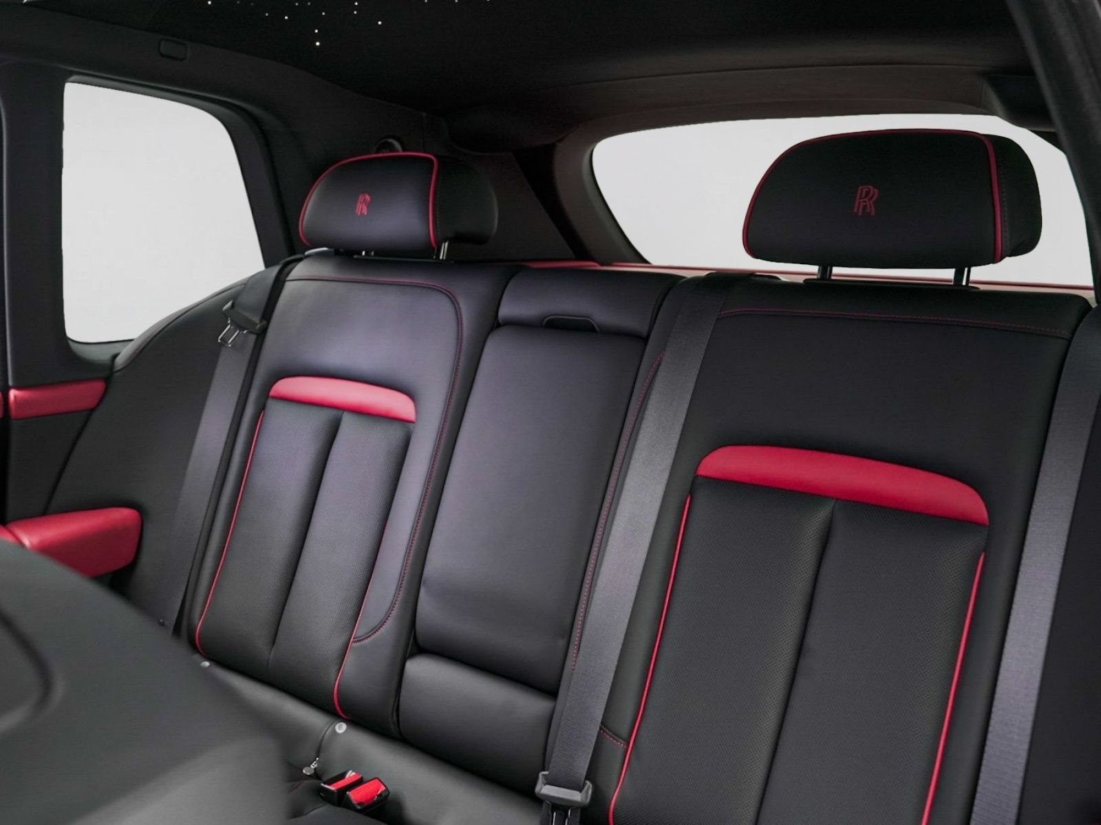 Certified 2025 Rolls-Royce Cullinan AWD/4WD image 23