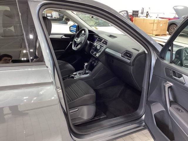 Certified 2023 Volkswagen Tiguan S AWD/4WD image 11