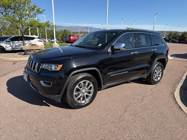 Used 2017 Jeep Grand Cherokee Limited w/ Trailer Tow Group IV AWD/4WD image 3