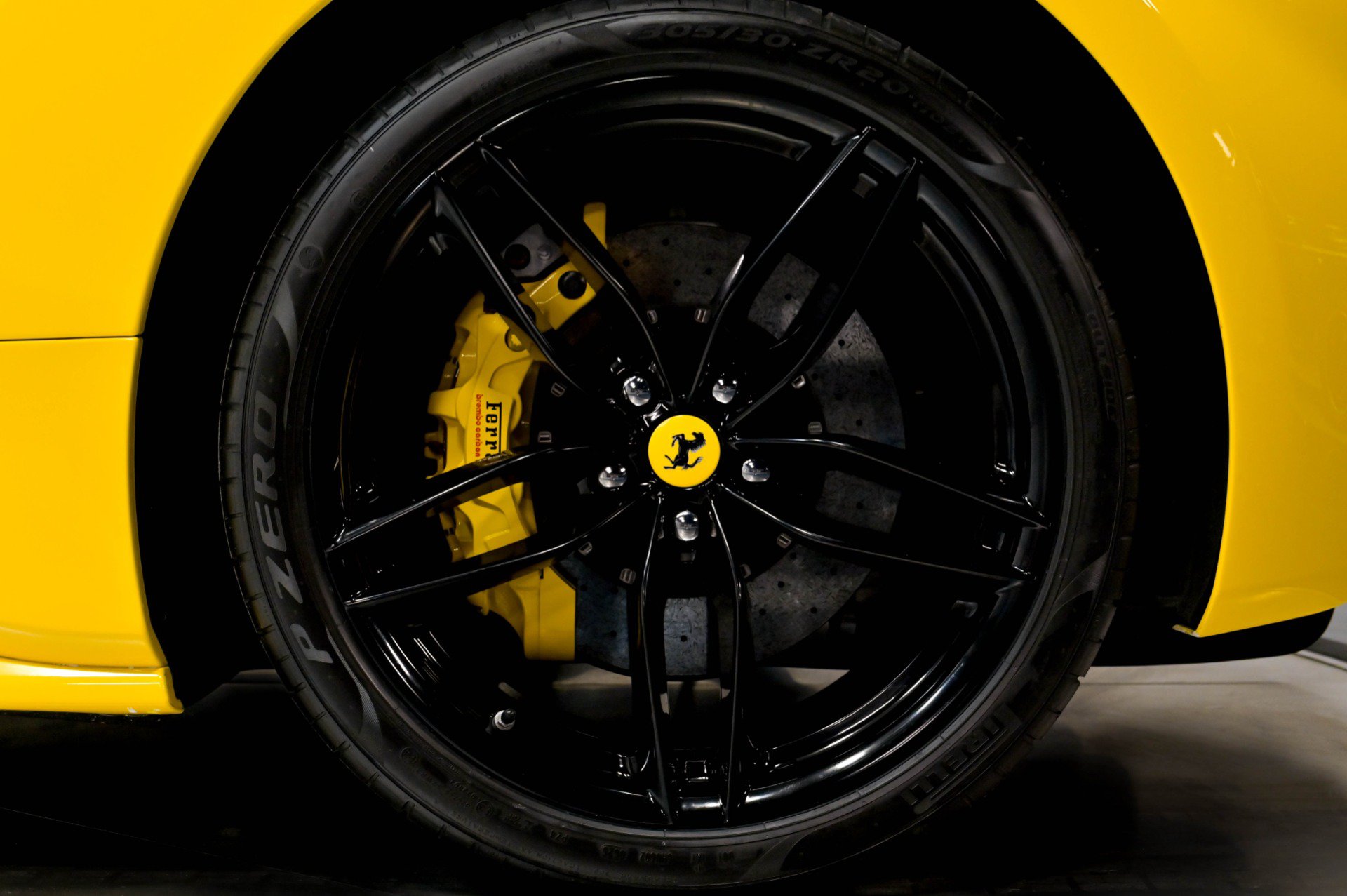 Used 2017 Ferrari 488 Spider RWD image 53