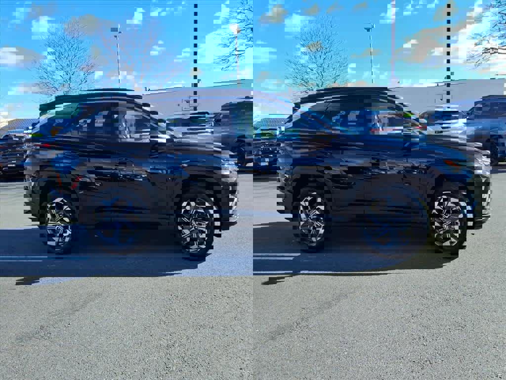 Used 2023 Hyundai Tucson Limited w/ Cargo Package image 4