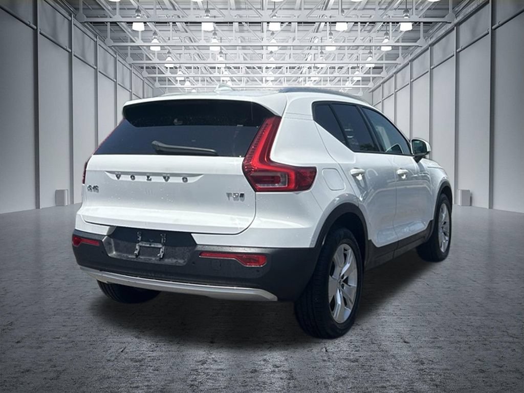 Used 2019 Volvo XC40 T5 Momentum AWD/4WD image 22