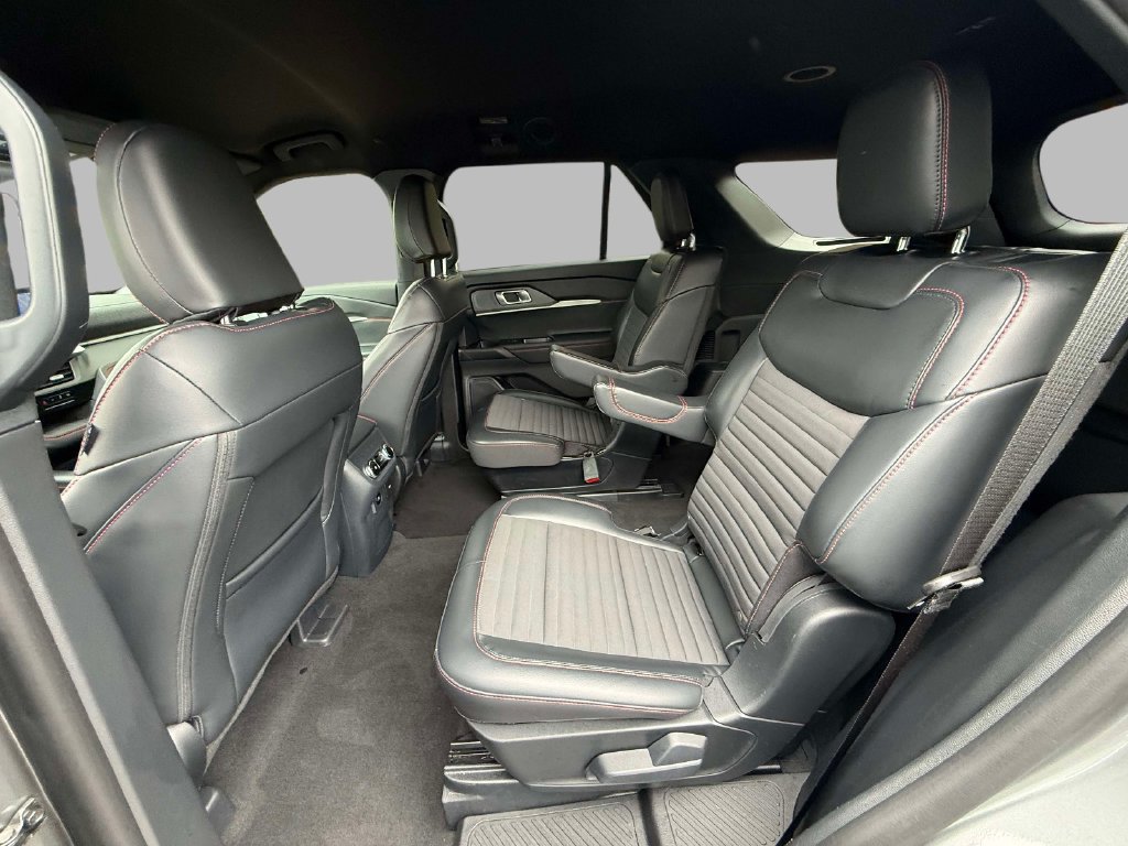 Used 2026 Ford Explorer ST-Line AWD/4WD image 20
