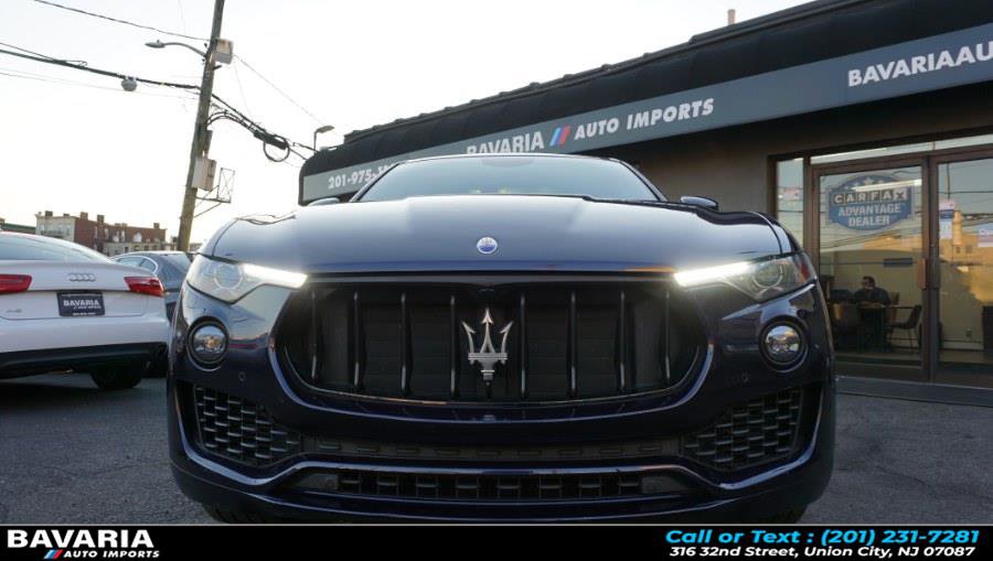 Used 2019 Maserati Levante AWD/4WD image 9