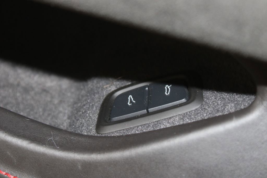 Used 2023 Chevrolet Corvette Stingray Premium Conv image 37