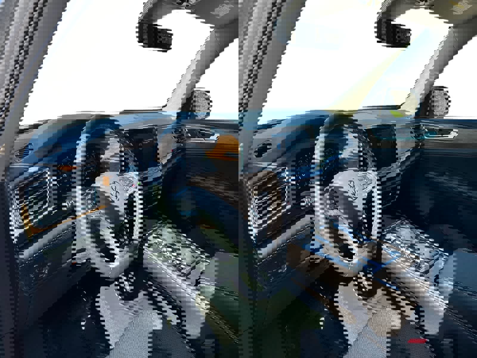 Certified 2024 Volkswagen Atlas SE video 2