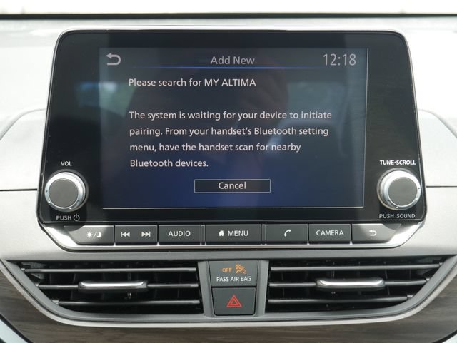 Used 2024 Nissan Altima 2.5 SV FWD image 3