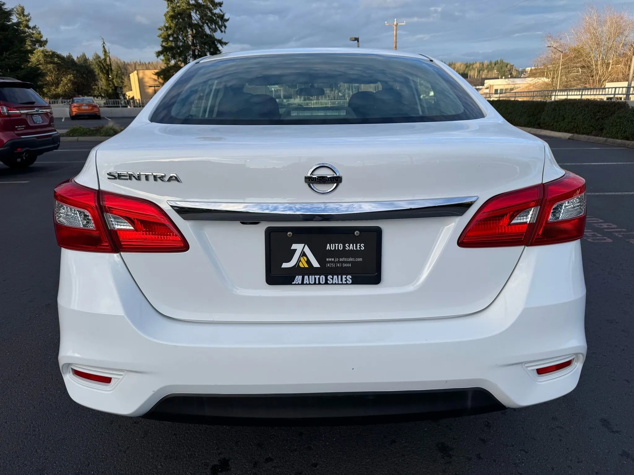 Used 2019 Nissan Sentra S image 9