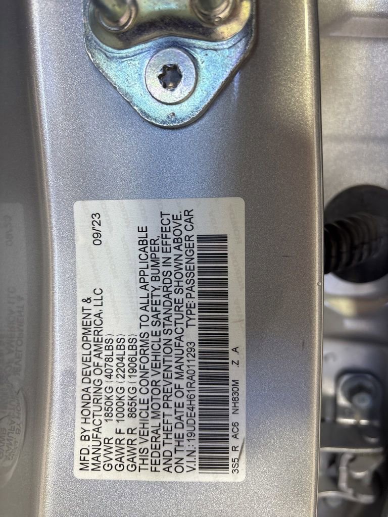 Used 2024 Acura Integra A-Spec image 10