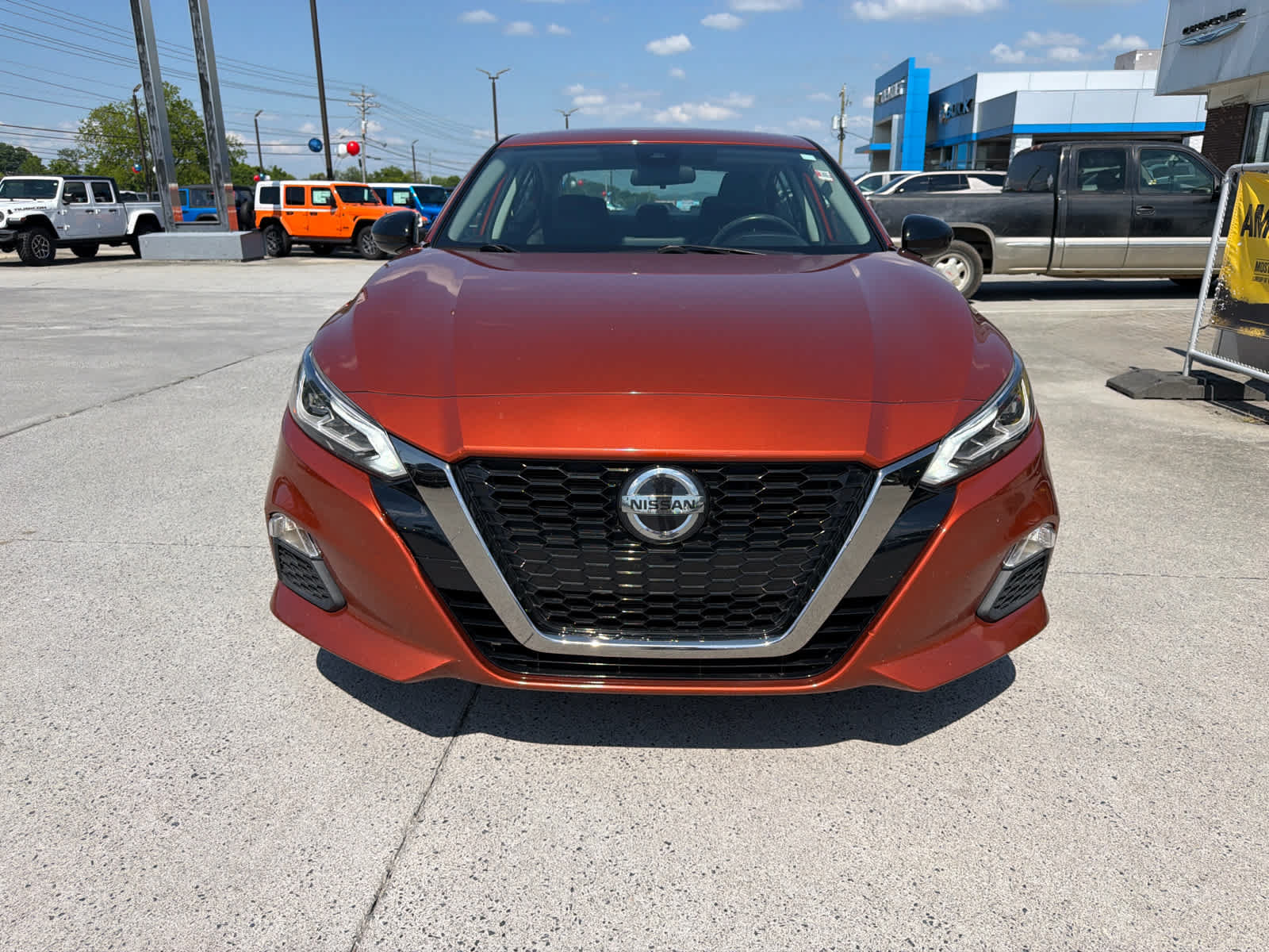 Used 2021 Nissan Altima 2.5 SR FWD image 3