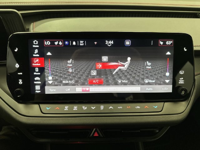 New 2027 Dodge Charger R/T w/ Driver Convenience Group AWD/4WD image 19