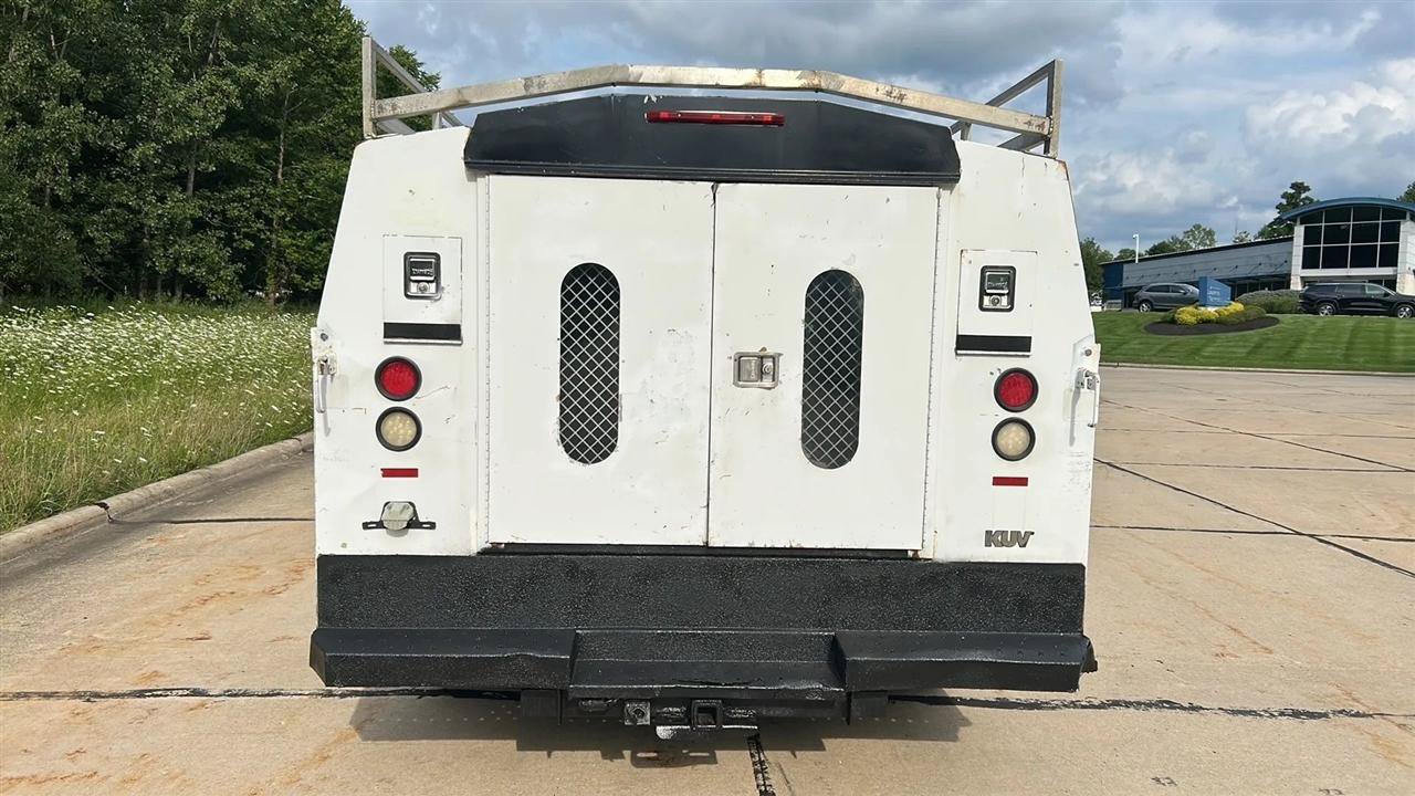 Used 2011 Chevrolet Silverado 3500 W/T RWD image 9