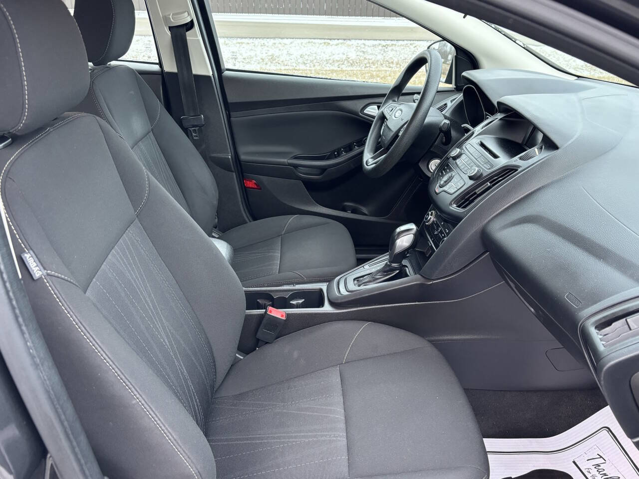 Used 2016 Ford Focus SE image 11