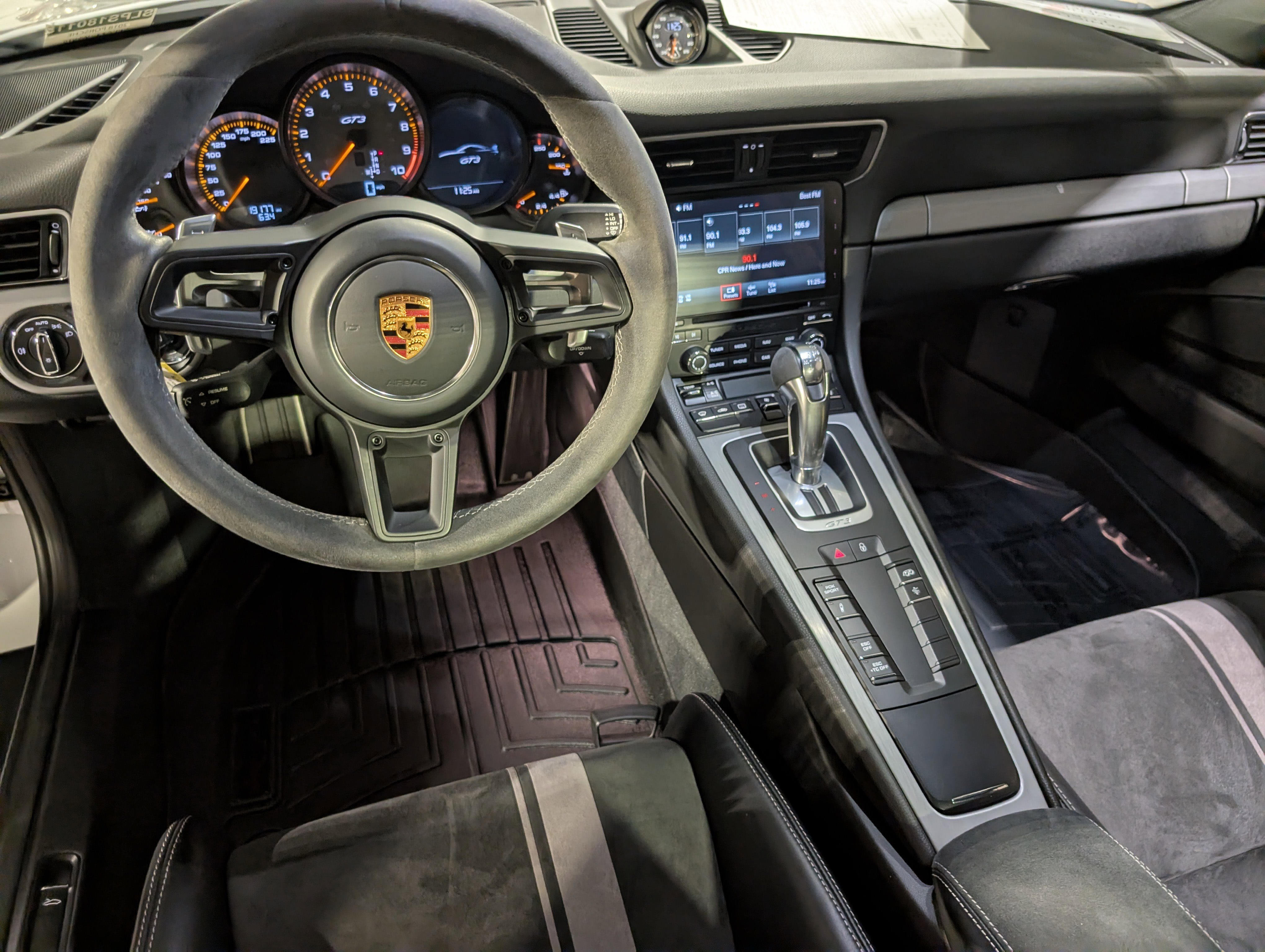 Certified 2018 Porsche 911 GT3 RWD image 6