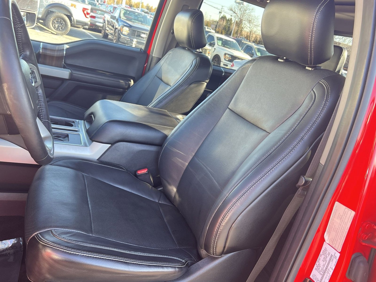 Used 2017 Ford F150 Lariat w/ Equipment Group 502A Luxury image 13