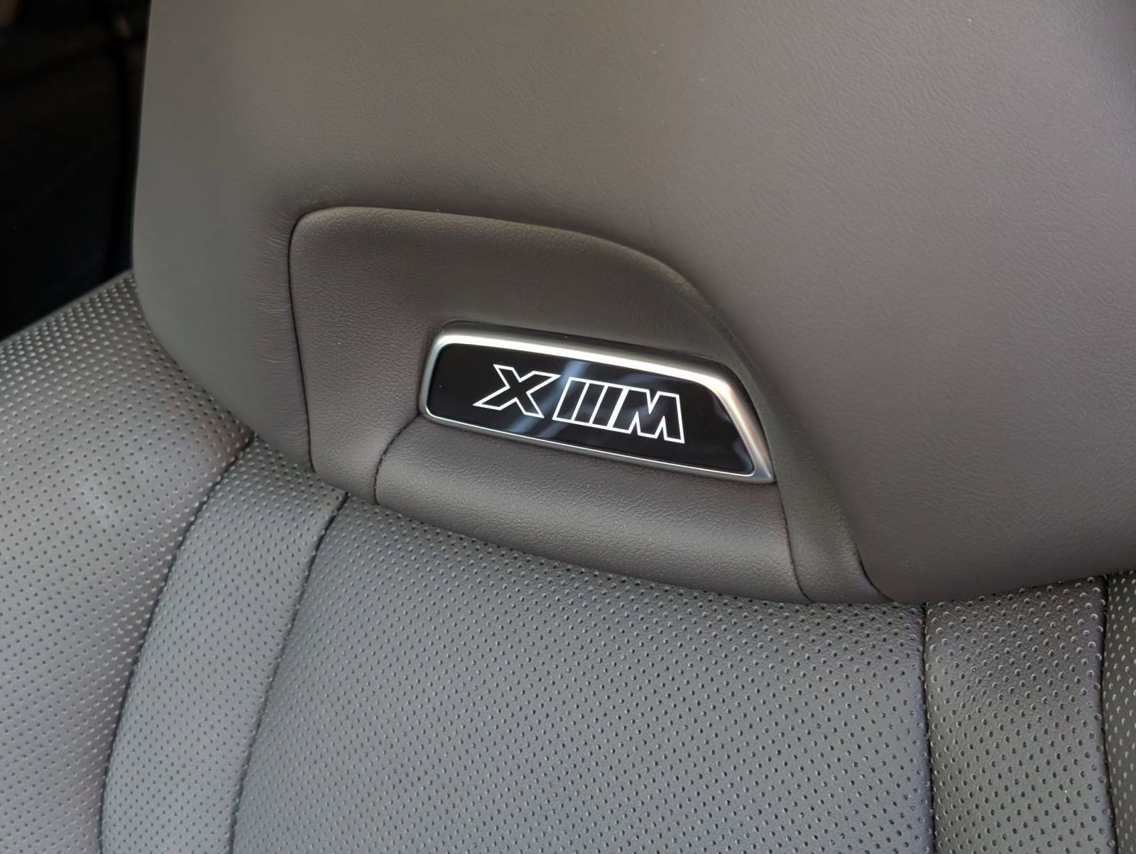Used 2024 BMW XM image 23
