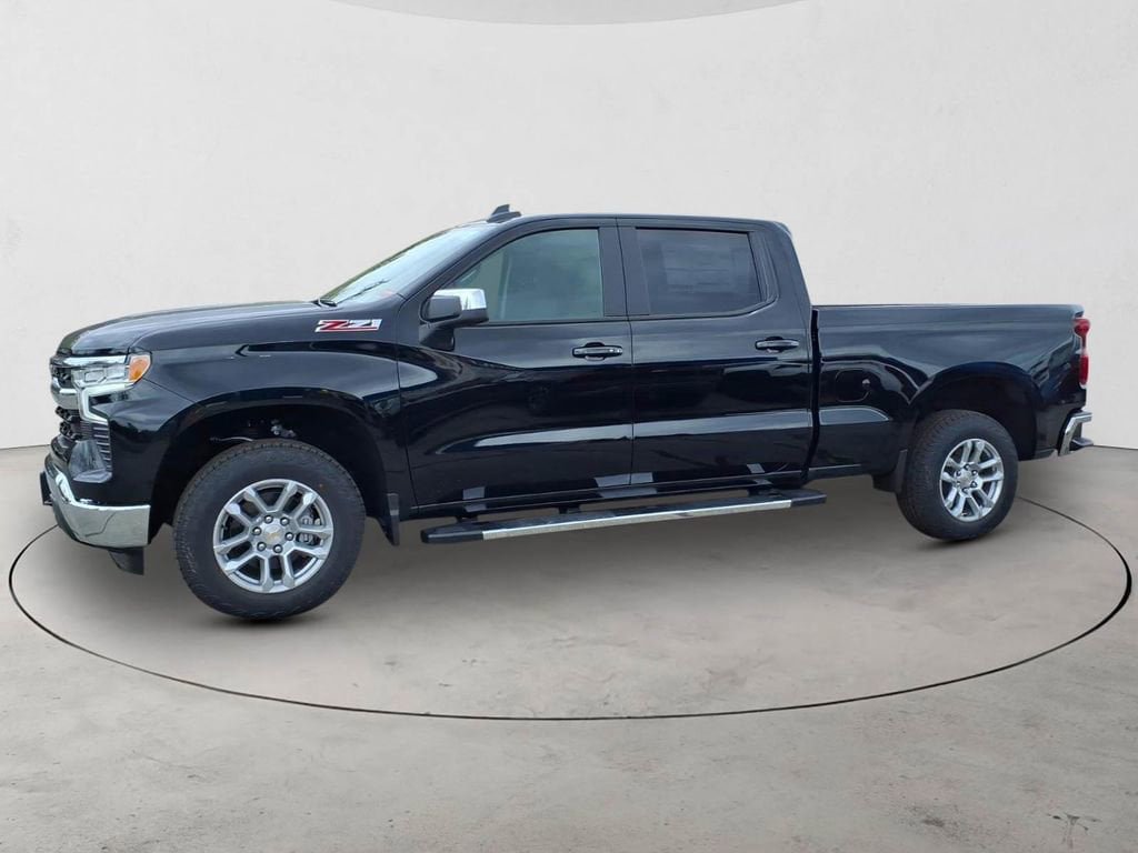 New 2026 Chevrolet Silverado 1500 LT w/ Z71 Off-Road Package AWD/4WD image 8