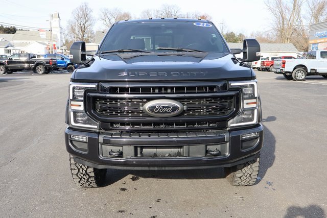 Used 2021 Ford F350 Lariat image 13