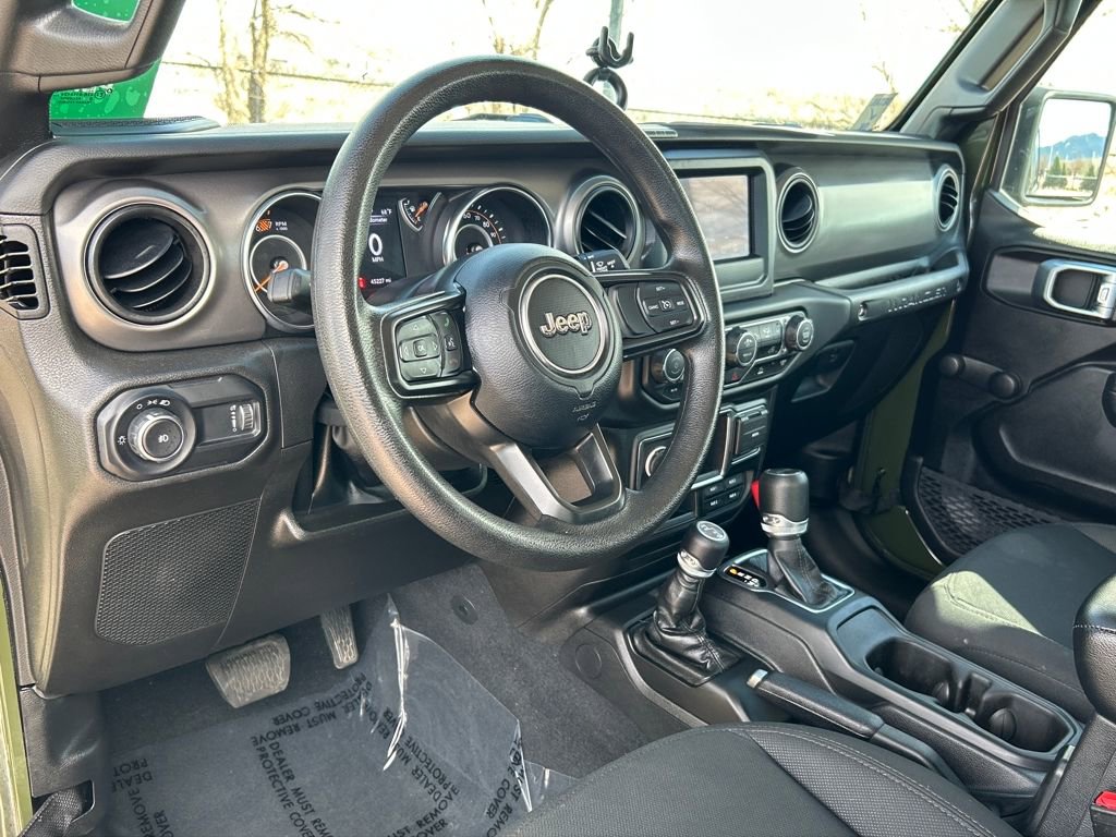 Used 2023 Jeep Wrangler Sport image 7