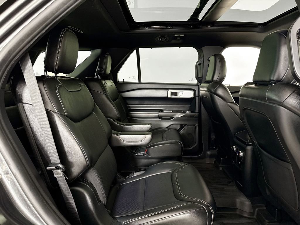 Used 2020 Ford Explorer ST w/ ST High-Performance Pack AWD/4WD image 15