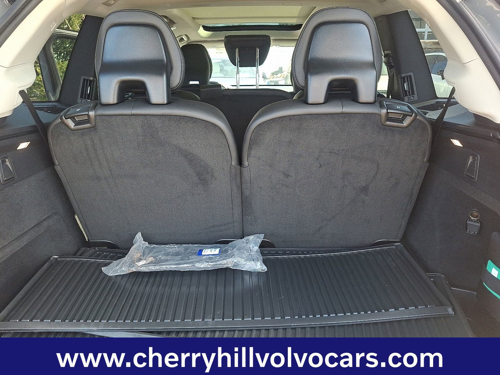 Certified 2024 Volvo XC90 B6 Plus w/ Protection Package Premier image 29