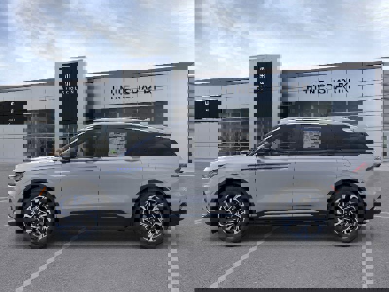 New 2026 Lincoln Nautilus Premier w/ Equipment Group 102A image 3