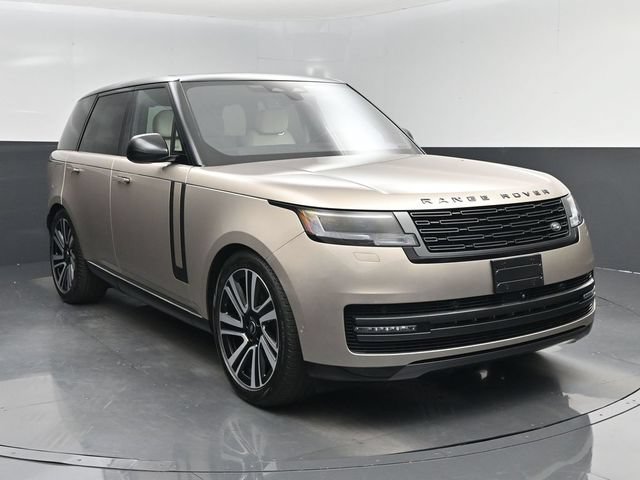 Used 2023 Land Rover Range Rover SE AWD/4WD image 8