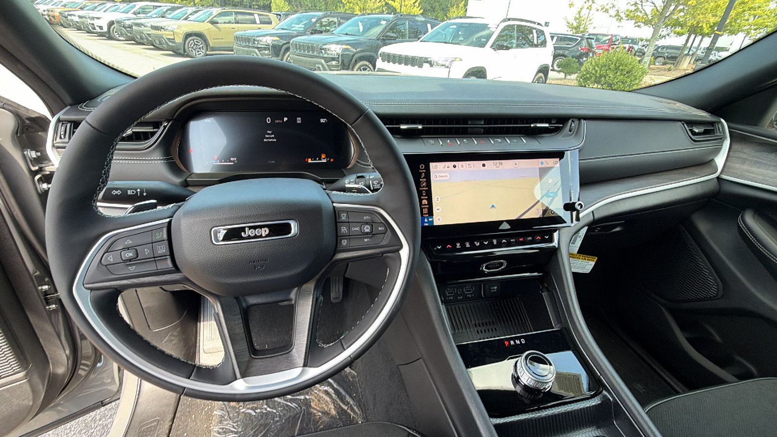 New 2027 Jeep Grand Cherokee Altitude RWD image 22
