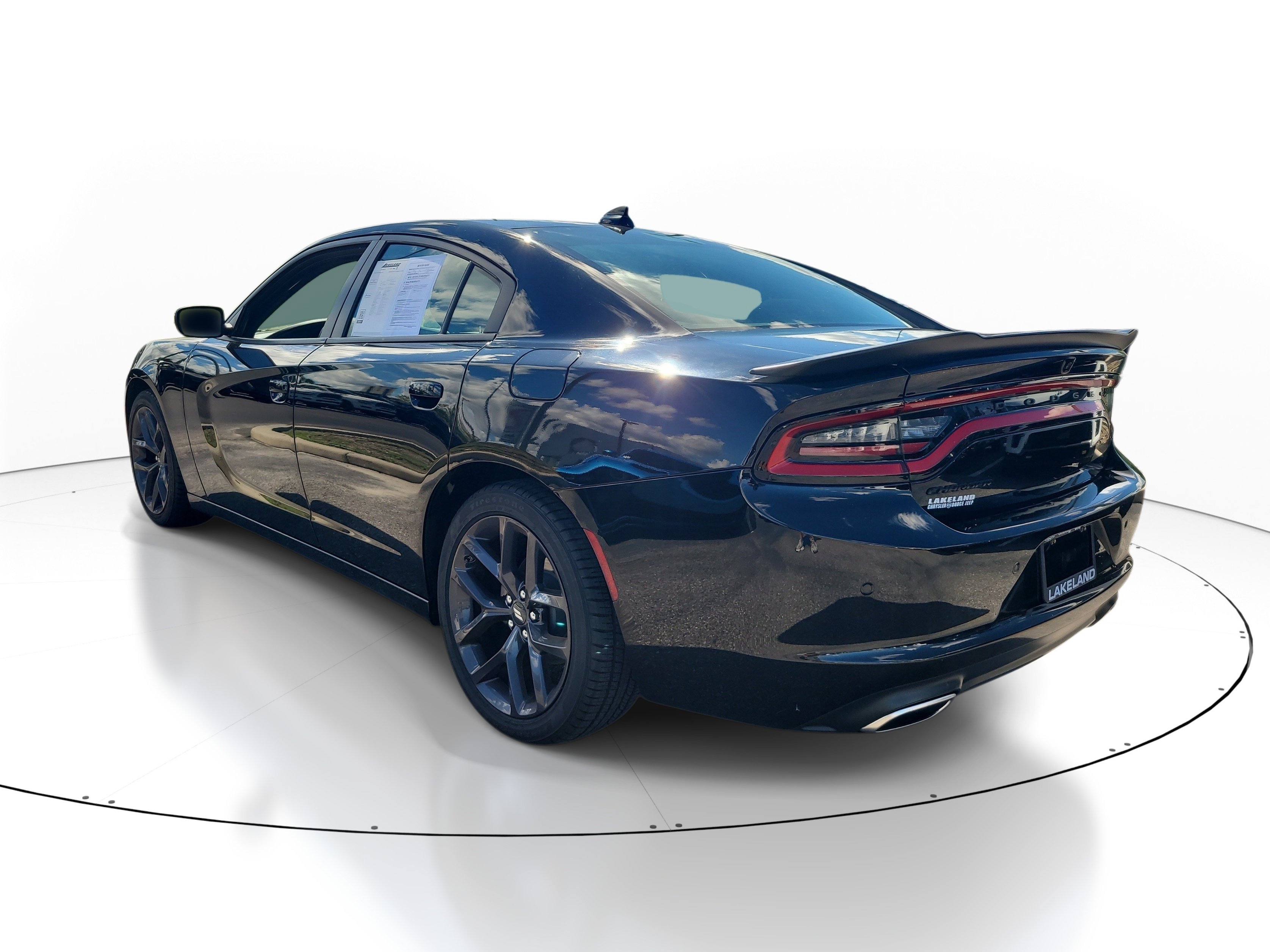 Used 2023 Dodge Charger SXT w/ Blacktop Package RWD image 6