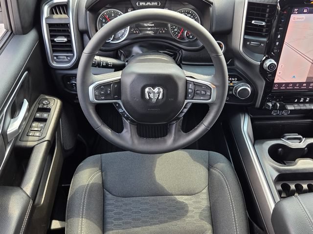 Used 2025 RAM 1500 Big Horn AWD/4WD image 7