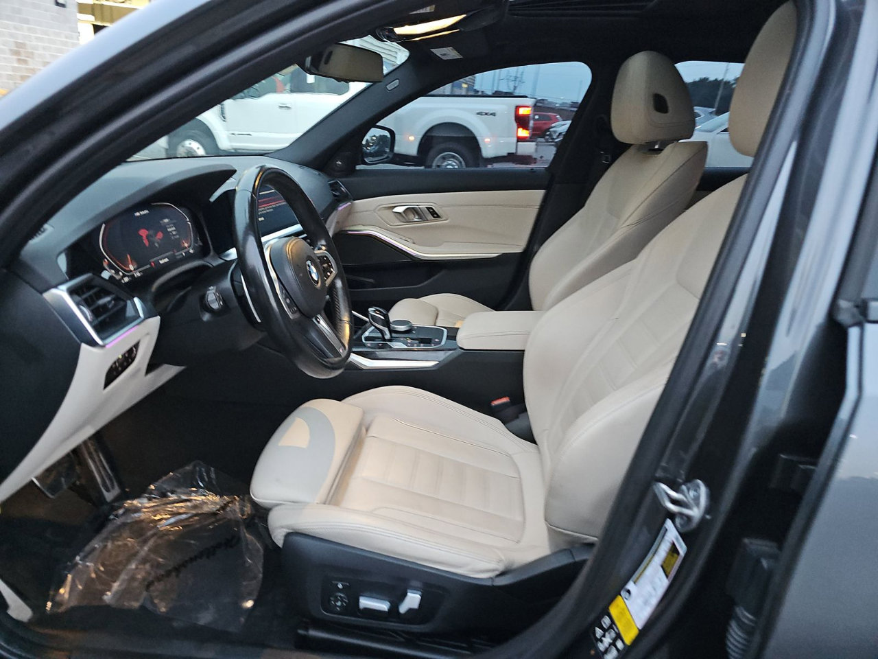 Used 2022 BMW M340i xDrive w/ Premium Package image 9