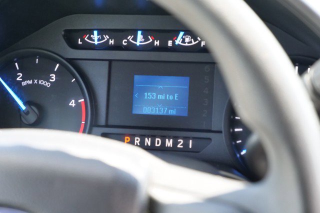 Used 2017 Ford F550 2WD Regular Cab Super Duty image 18