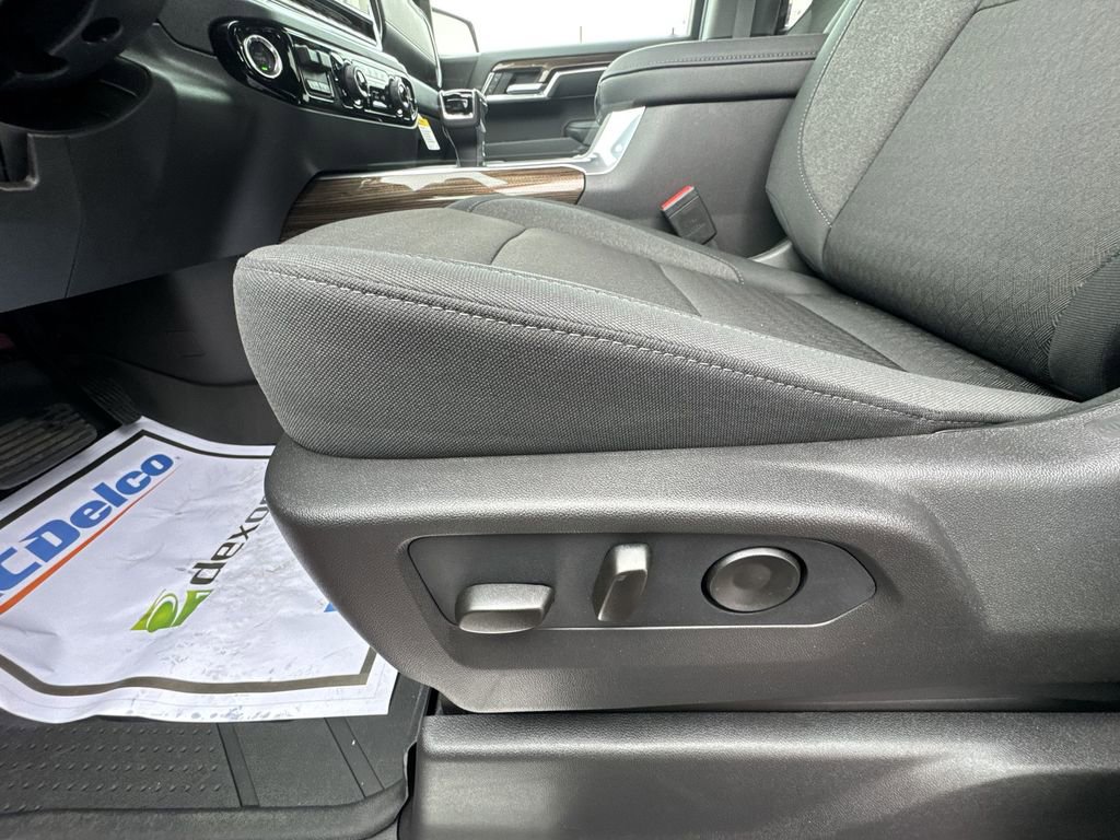New 2026 Chevrolet Silverado 1500 LT w/ Protection Package image 12